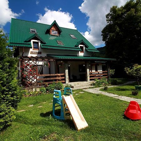 فندق Poiana Măruluiفي  Vila Sucu المظهر الخارجي الصورة