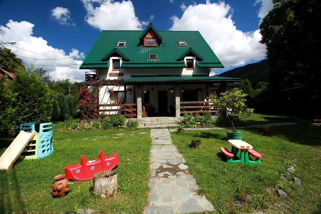 فندق Poiana Măruluiفي  Vila Sucu المظهر الخارجي الصورة